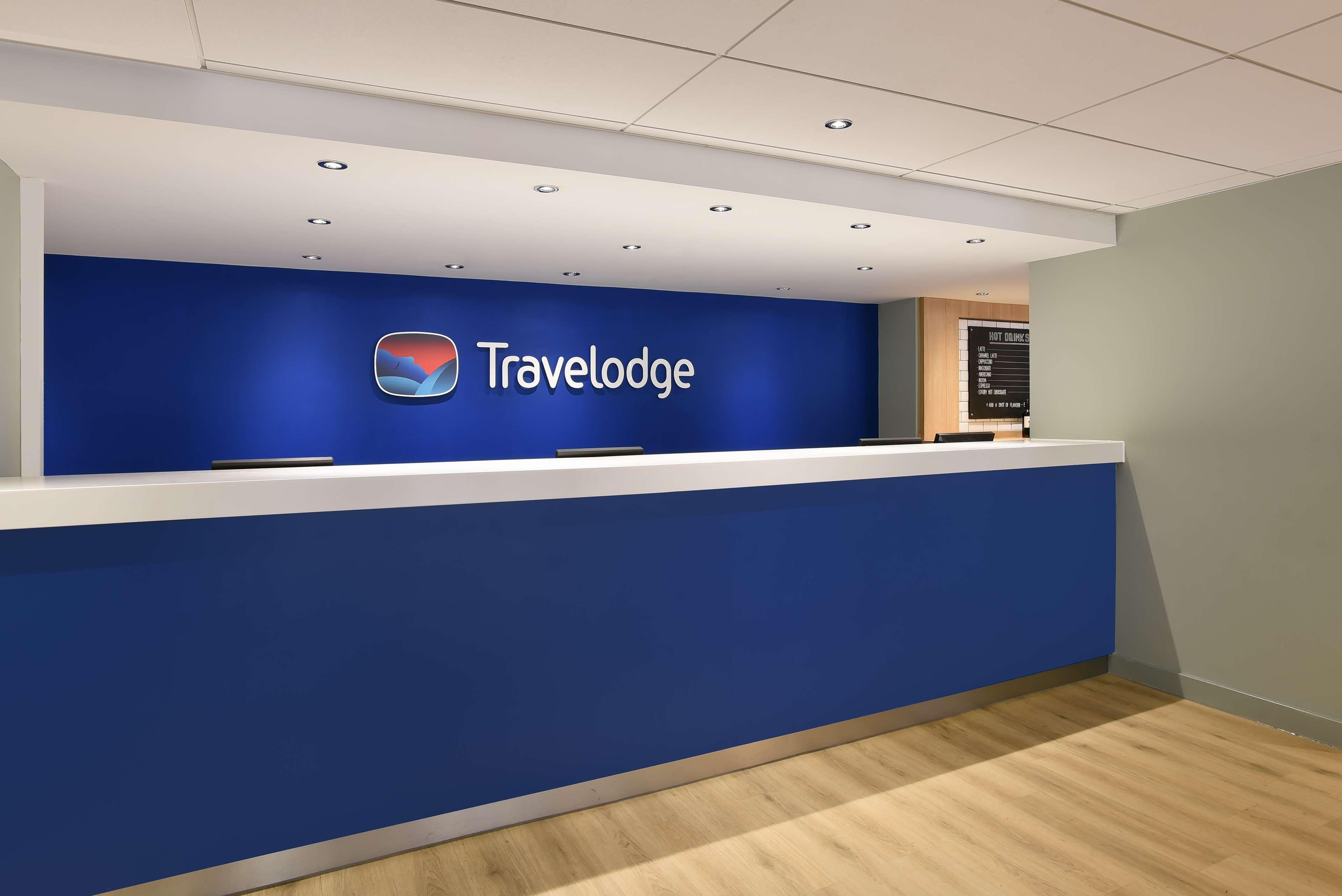 Travelodge Edinburgh Central Exterior photo